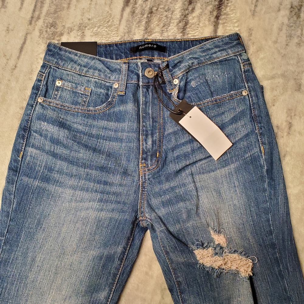 Numero Torn Blue Jeans - Picture 9 of 15